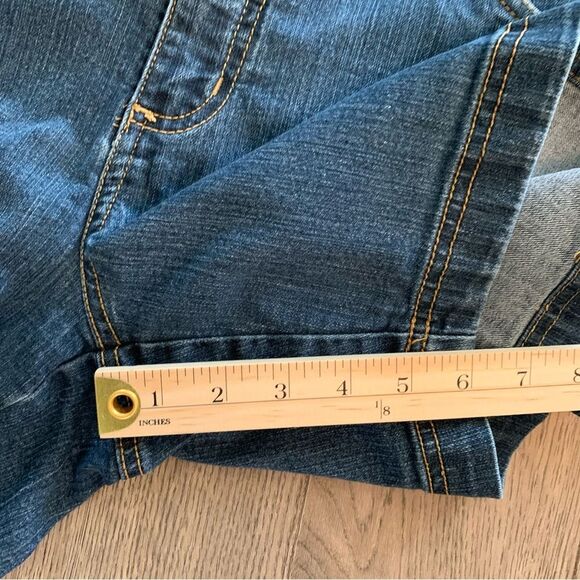 Croft & Barrow Shorts Women’s Sz 10 Blue Classic Fit Stretch High Rise 6” Inseam - Picture 13 of 13